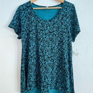 COPY - LulaRoe Classic T - XL